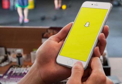 不当输入验证漏洞：Snapchat网站，可用于通过短信向受害者的手机发送任意构造的文本或URL链接